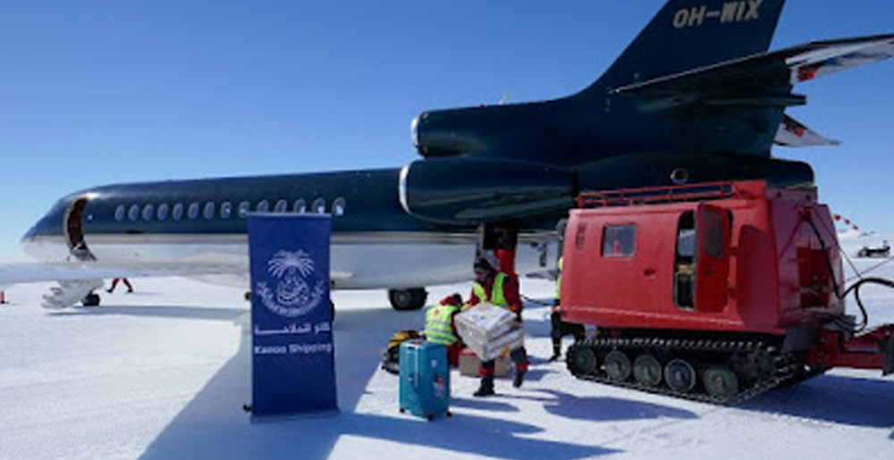 Kanoo Shipping South Africa handles first of this year’s flights to Antarctica