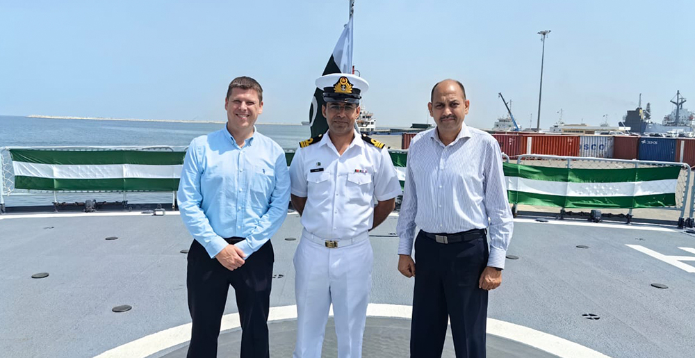 Kanoo Shipping Strengthens Bonds with Pakistan Navy Ship Saif on 76th Pakistan Independence Day
